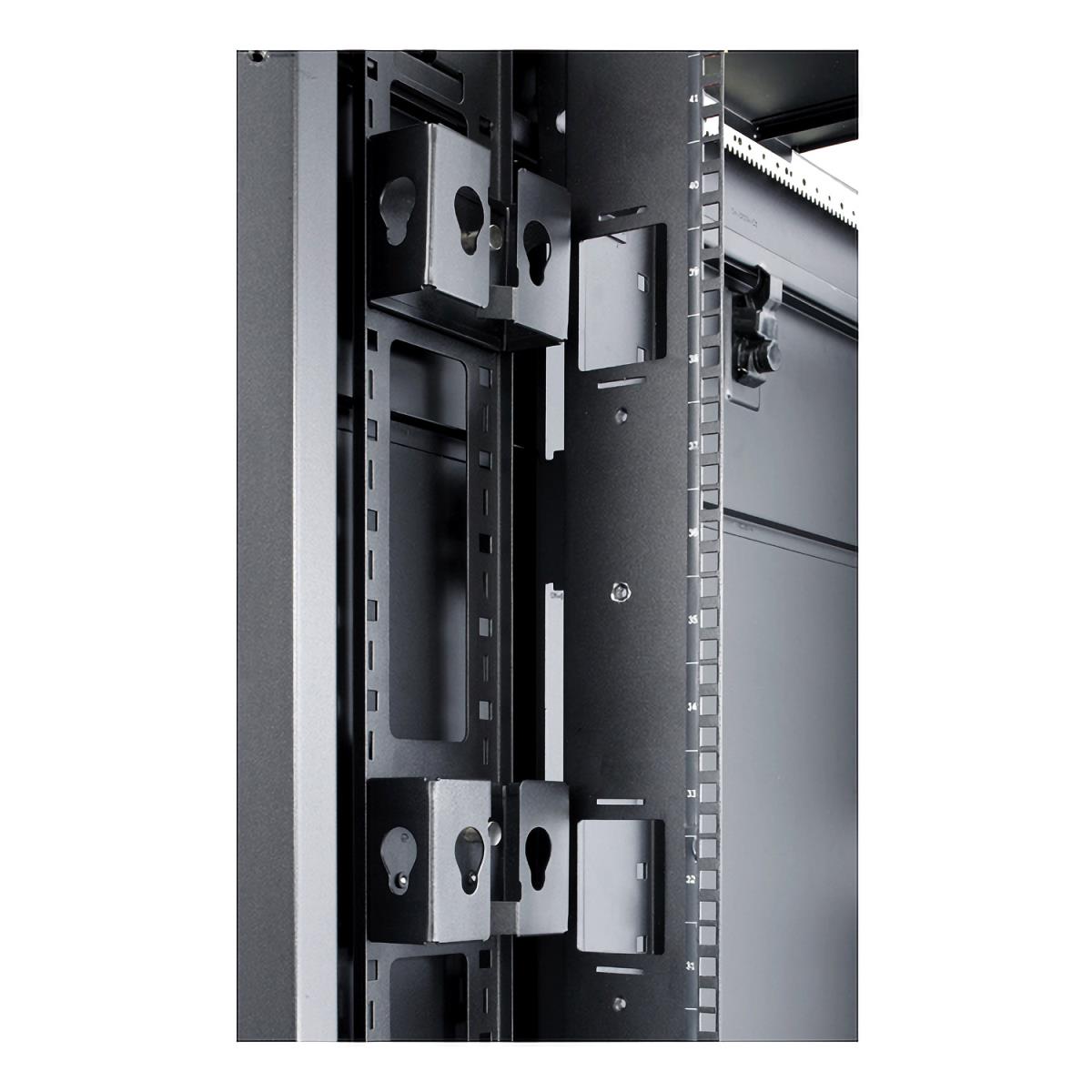 Cable Containment Brackets with PDU Mounting Capability for NetShelter SX thumbnail