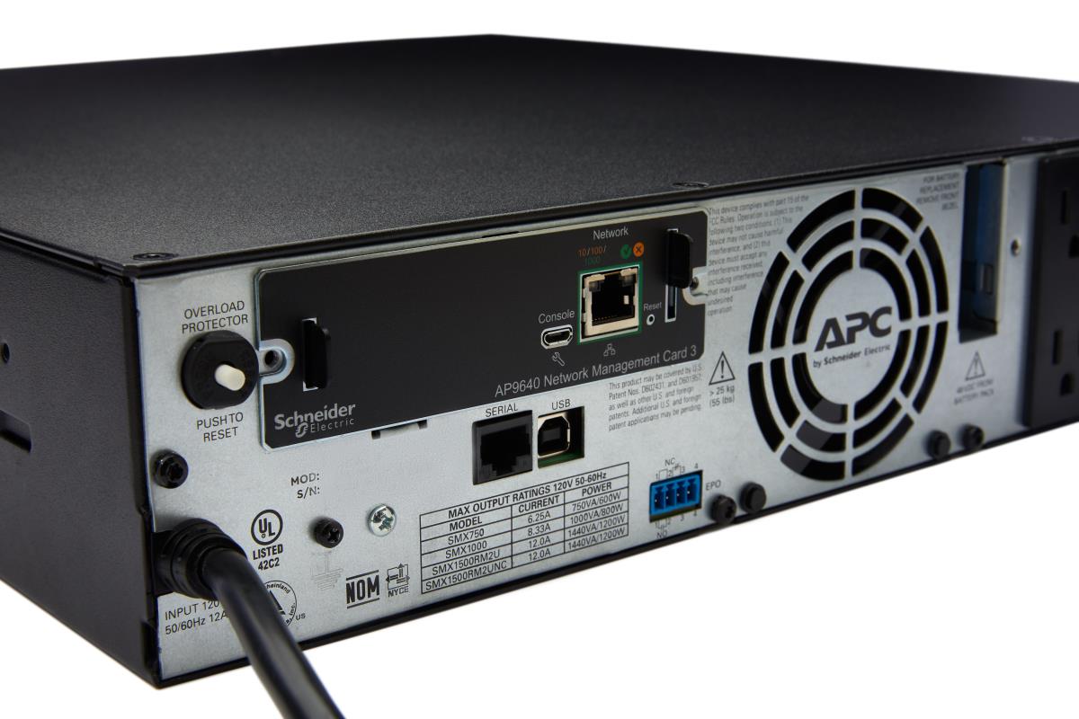 EU Product - Network Management Card 3 with PowerChute Network Shutdown thumbnail