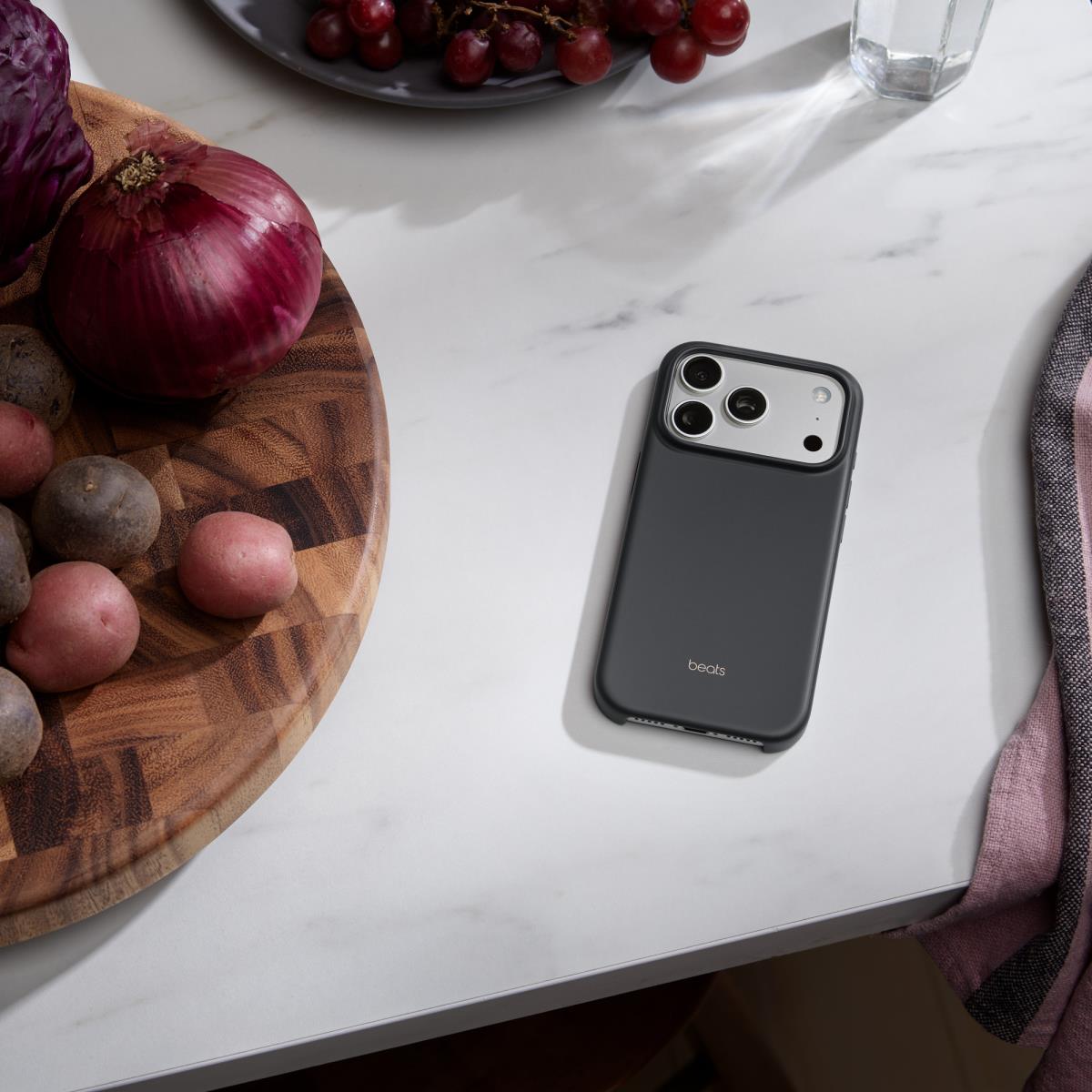 BEATS IPHONE 17 PRO CASE MAGSAF thumbnail