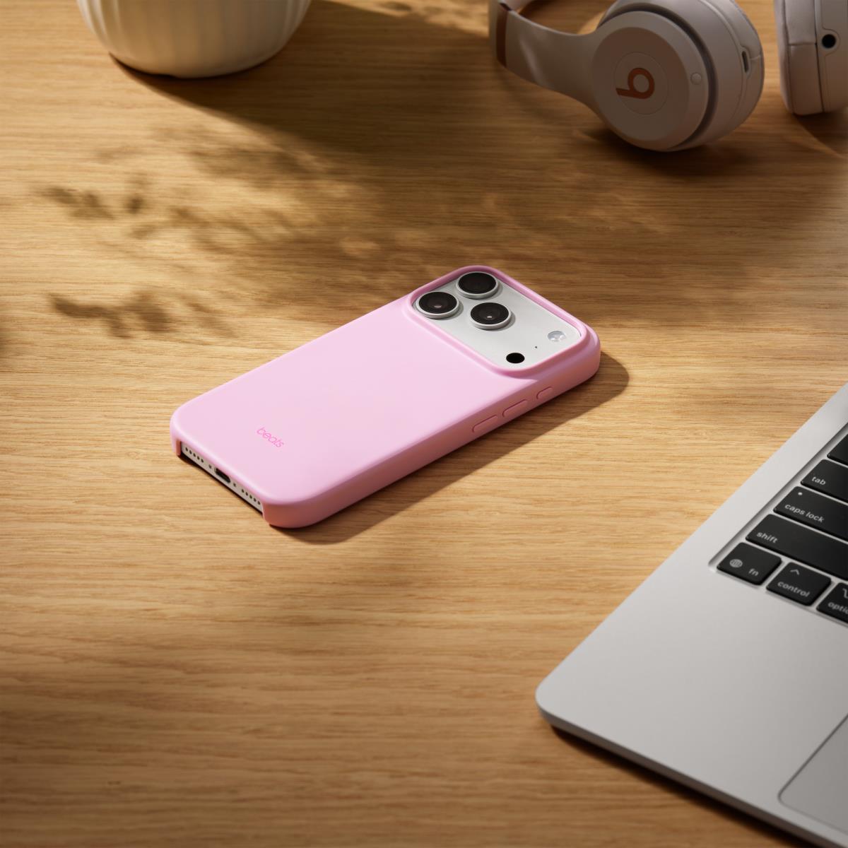 Beats - Protective cover for mobile phone - camera control - MagSafe compatibility - polycarbonate - pebble pink - for iPhone 17 Pro thumbnail
