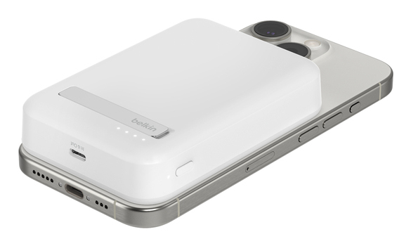 ^10K MAGSAFE POWERBANK KICKSTANDWHT thumbnail