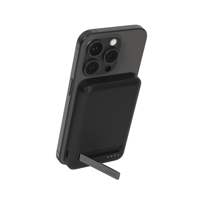 5K QI2 MAGSAFE COMPPOWERBANK W STAND thumbnail