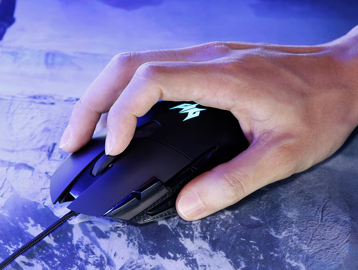 EU Product - Predator Cestus 315 Gaming Mouse thumbnail