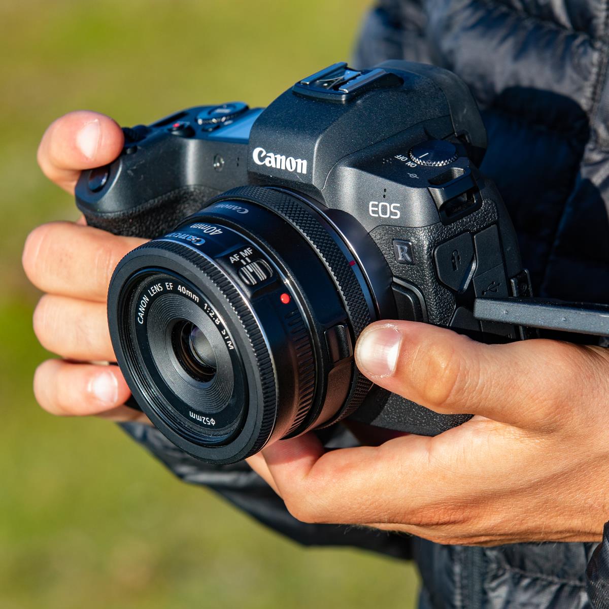 EF-EOS R Control Ring Mount Adapter thumbnail