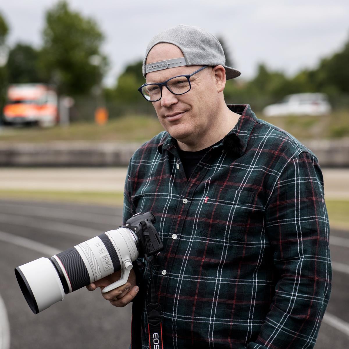 RF 100-500mm F4.5-7.1 L IS USM Lens thumbnail