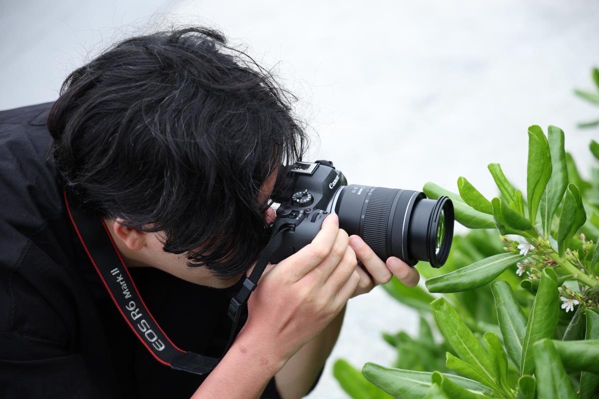 RF 28-70mm F2.8 IS STM Lens - Black thumbnail