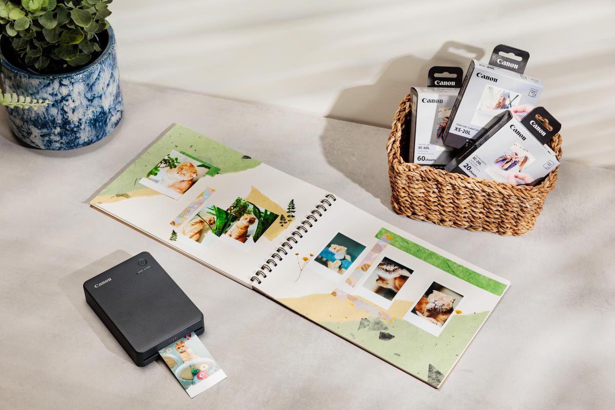SELPHY QX20 - Printer - colour - dye sublimation - 72 x 85 mm up to 0.66 min/page (colour) - capacity: 10 sheets - Wi-Fi(g) - dark grey thumbnail
