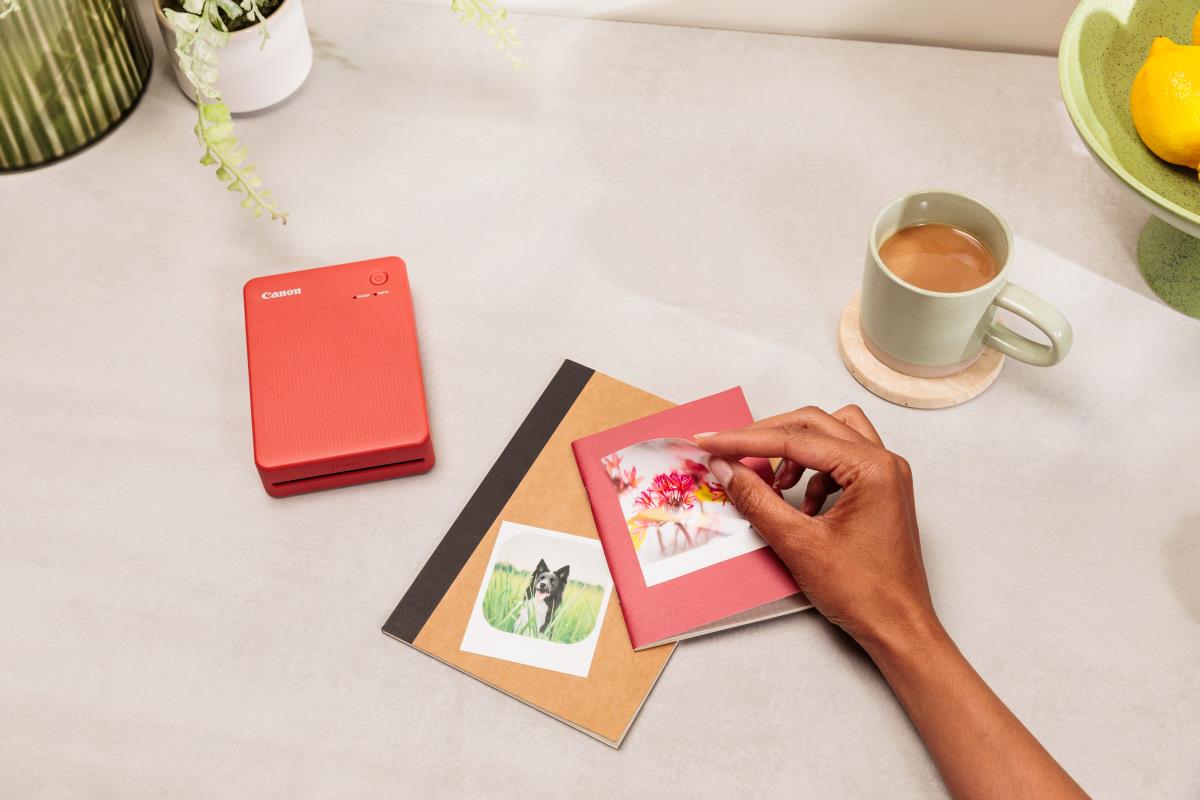 SELPHY QX20 - Printer - colour - dye sublimation - 72 x 85 mm up to 0.66 min/page (colour) - capacity: 10 sheets - Wi-Fi(g) - dark grey thumbnail