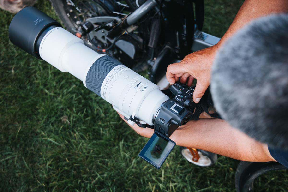 RF 200-800mm F6.3-9 IS USM Lens - Black thumbnail