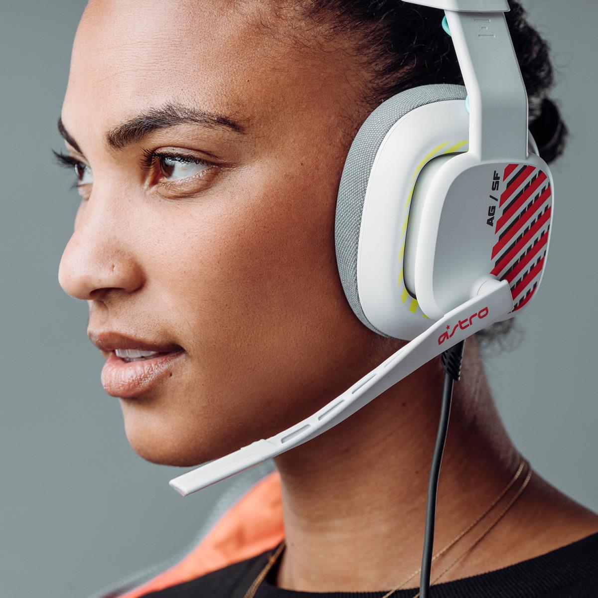 ASTRO A10 OVER EAR GAMING thumbnail