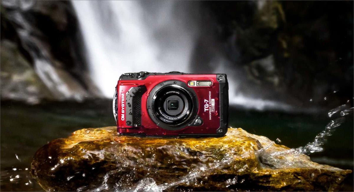 TG-7 12MP 4x Zoom Tough Compact Camera - Red thumbnail