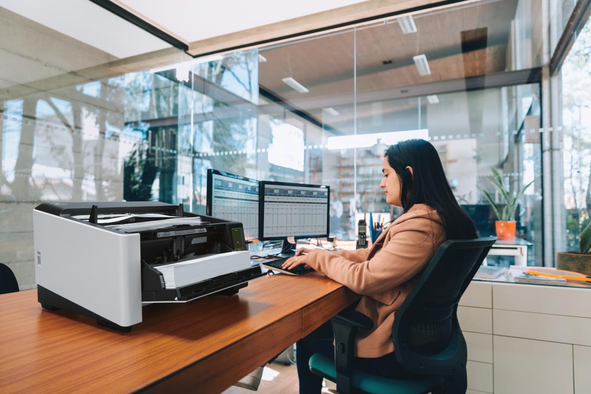 fi-8820 - Document scanner - Dual CIS - Duplex - 305 x 431.8 mm - 600 dpi x 600 dpi - up to 120 ppm (mono) / up to 120 ppm (colour) - ADF (500 sheets) - up to 100000 scans per day - USB 3.2 Gen 1, Gigabit LAN thumbnail