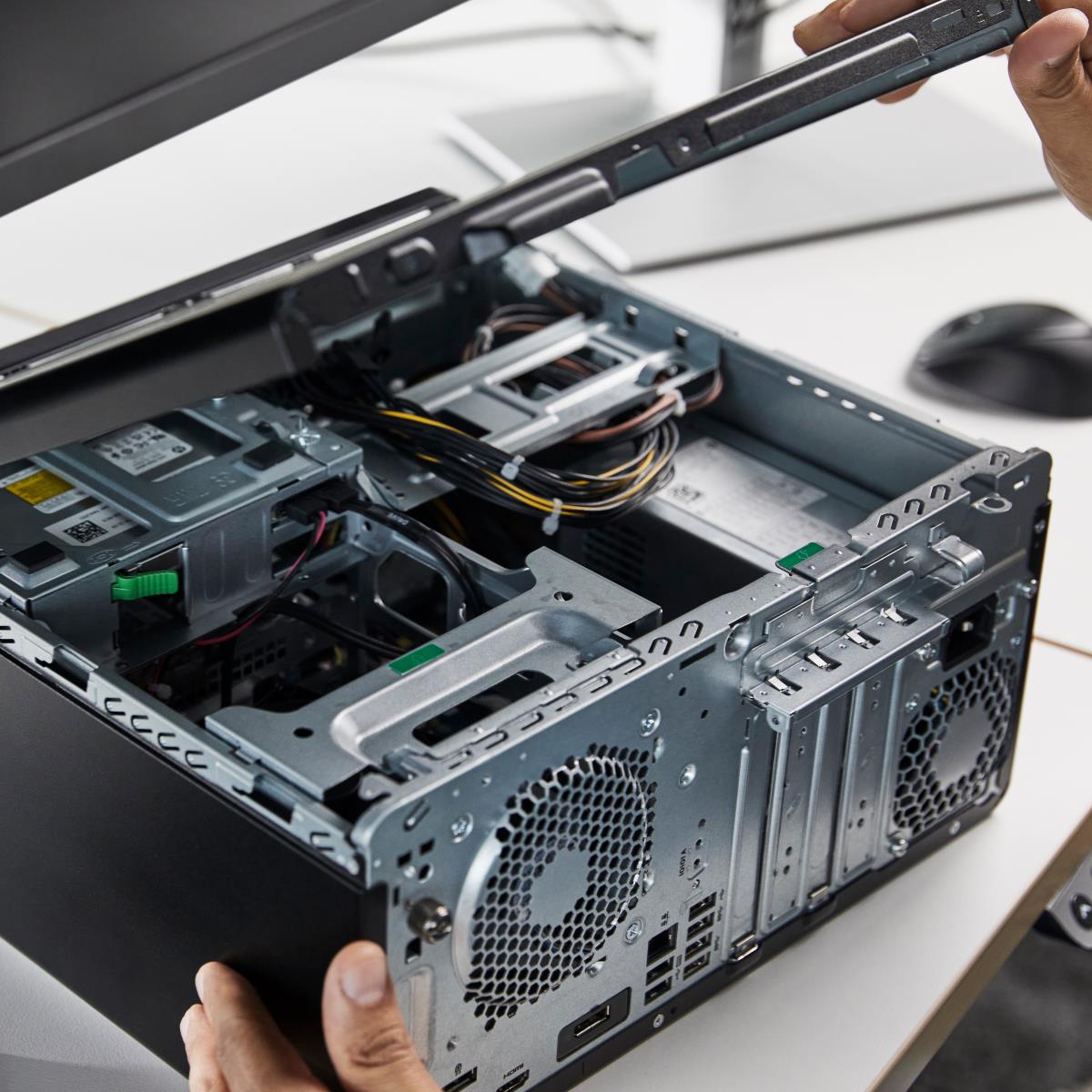 Elite Tower 800 G9 Desktop PC thumbnail