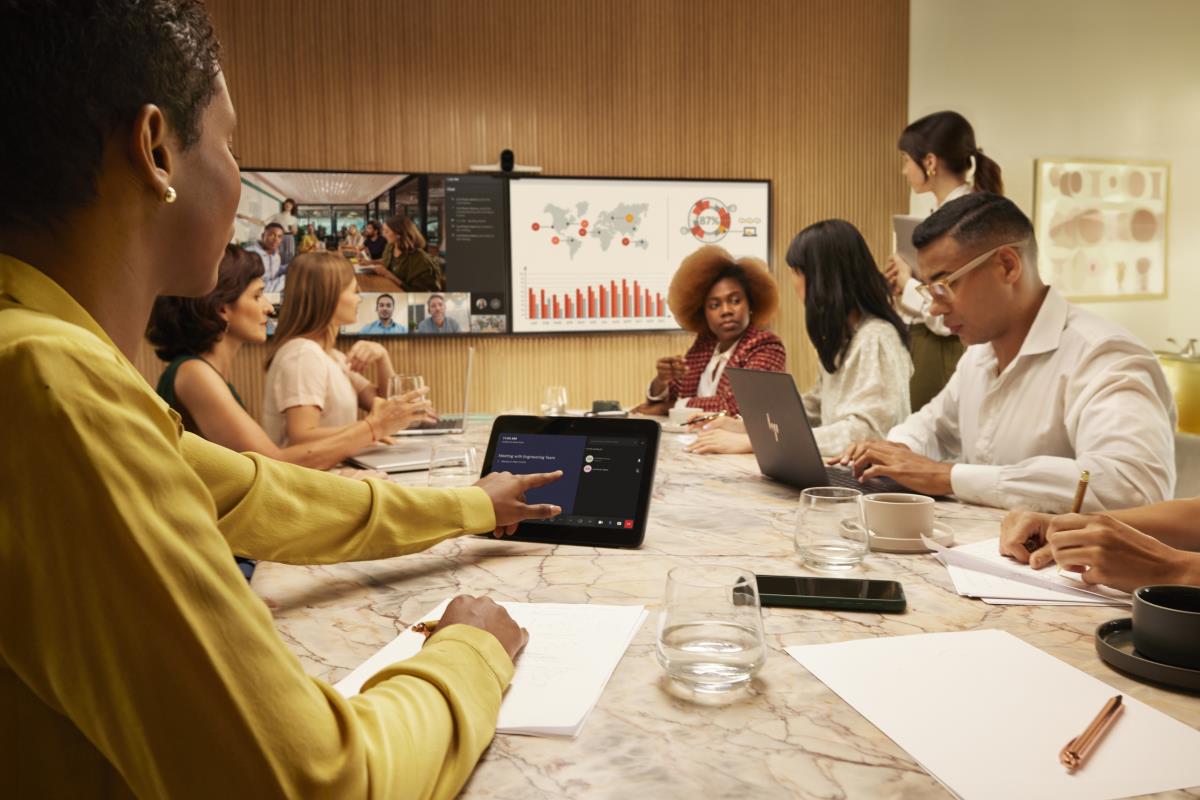 Studio E70 Video Conferencing Camera 4k With Dual Lens Connect easily-White thumbnail
