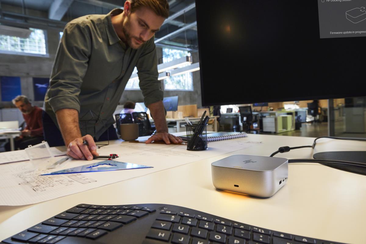 THUNDERBOLT 4 ULTRA 280W G6 DOCK thumbnail