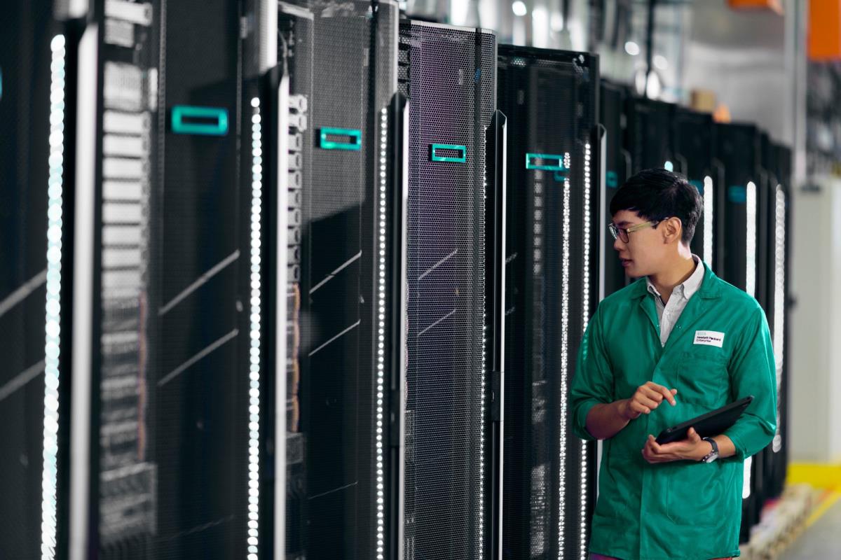EU Product - E - Aruba Serie - 2p 40GbE QSFP+ v3 zl2 Modul thumbnail