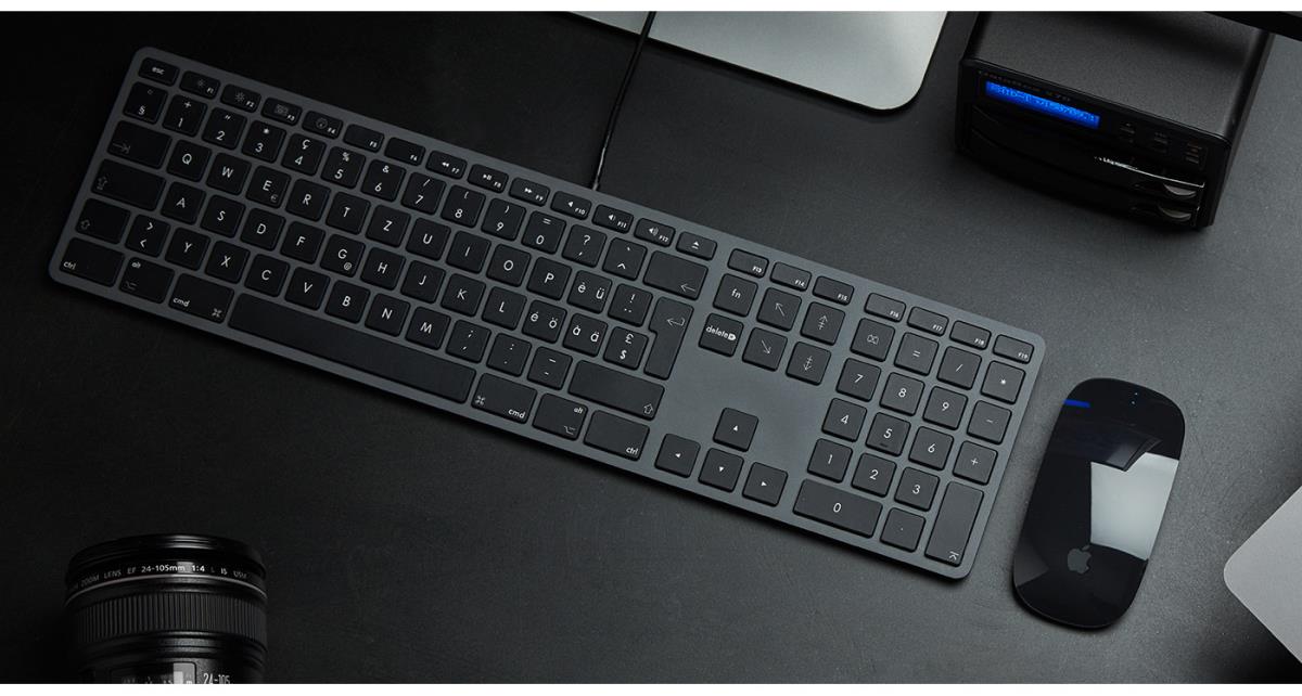 EU Product - kabelgebundene USB Tastatur spacegrau ES - Keyboard - 110 keys thumbnail