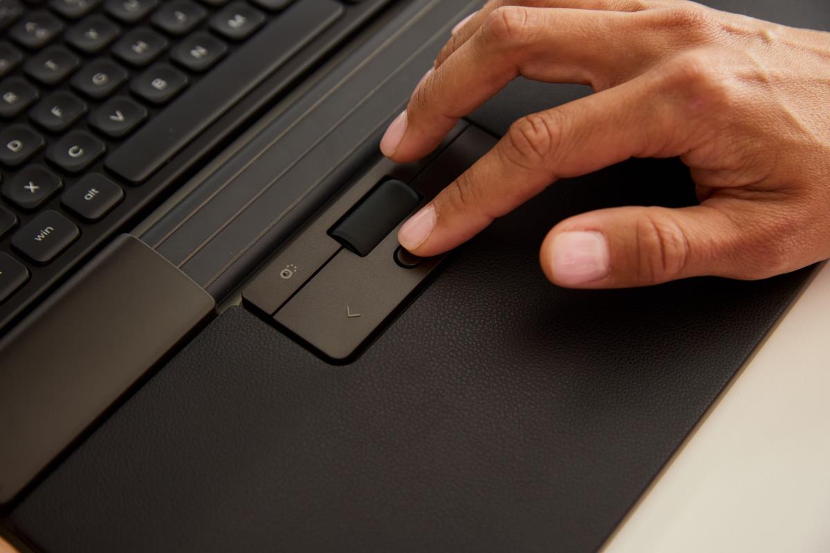 Contour SliderMouse Pro Wireless; Extended Wrist rest; Vegan leather thumbnail