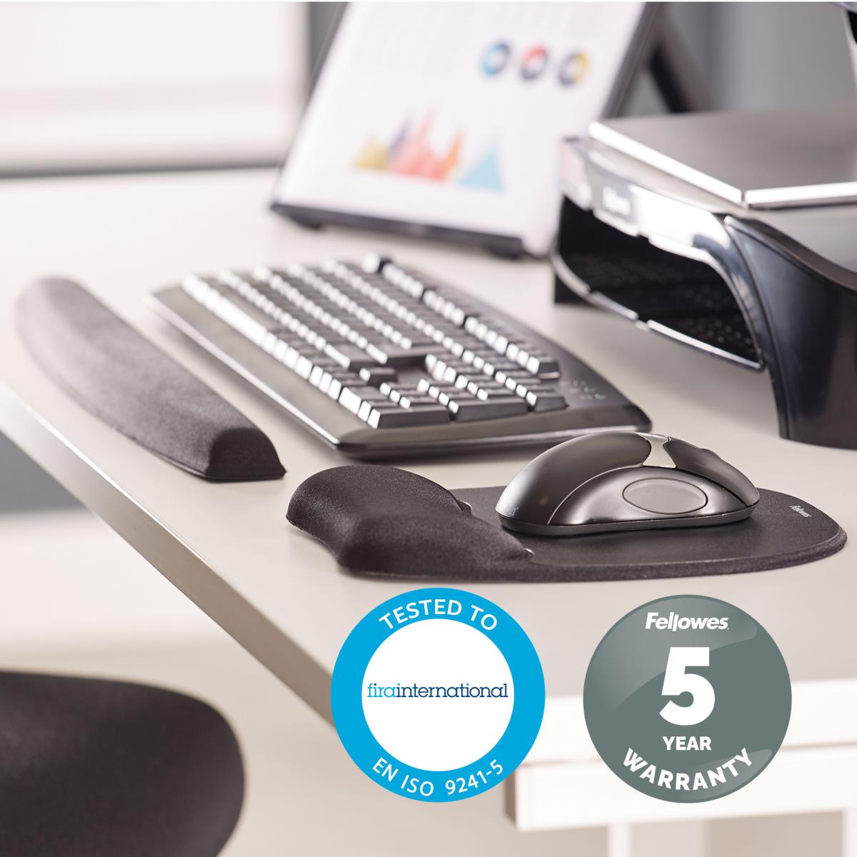 9176501 Memory Foam Wrist Rest and Mousepad Black thumbnail