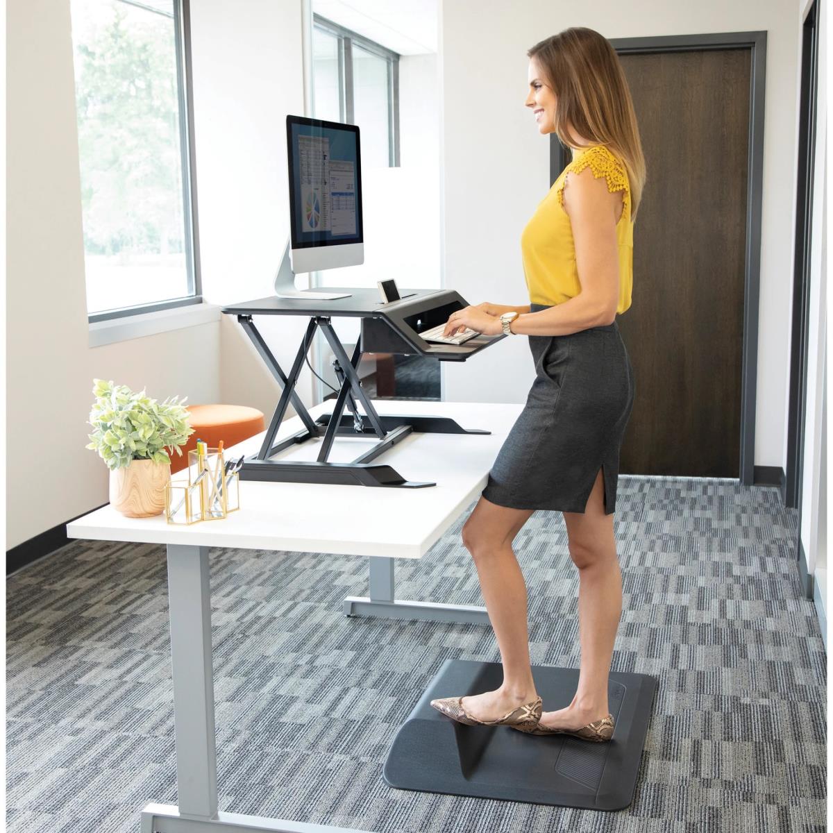 8215001 Lotus LT Sit-Stand Workstation thumbnail