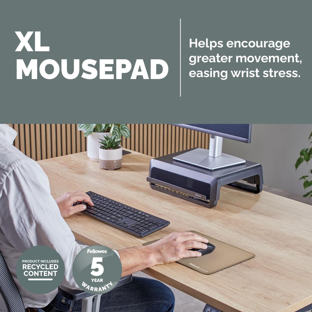 Breyta XL Mousepad with Antibacterial Protection Sand thumbnail