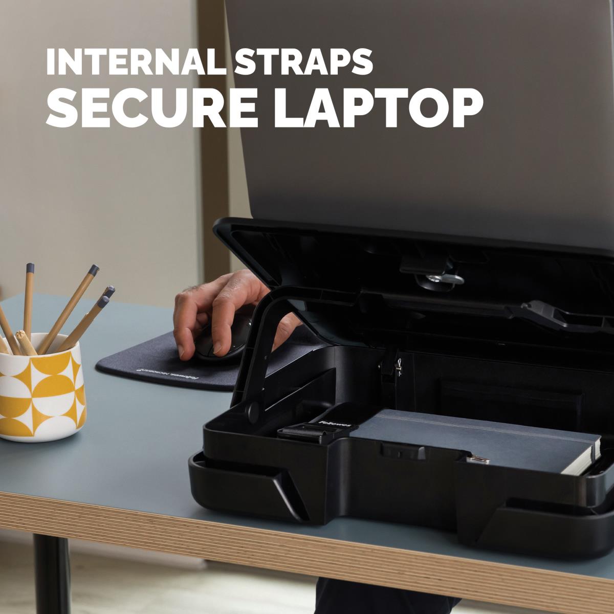 Breyta Laptop Carry Case Black thumbnail