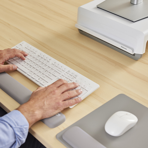 Breyta  Keyboard Wrist Rest Grey thumbnail