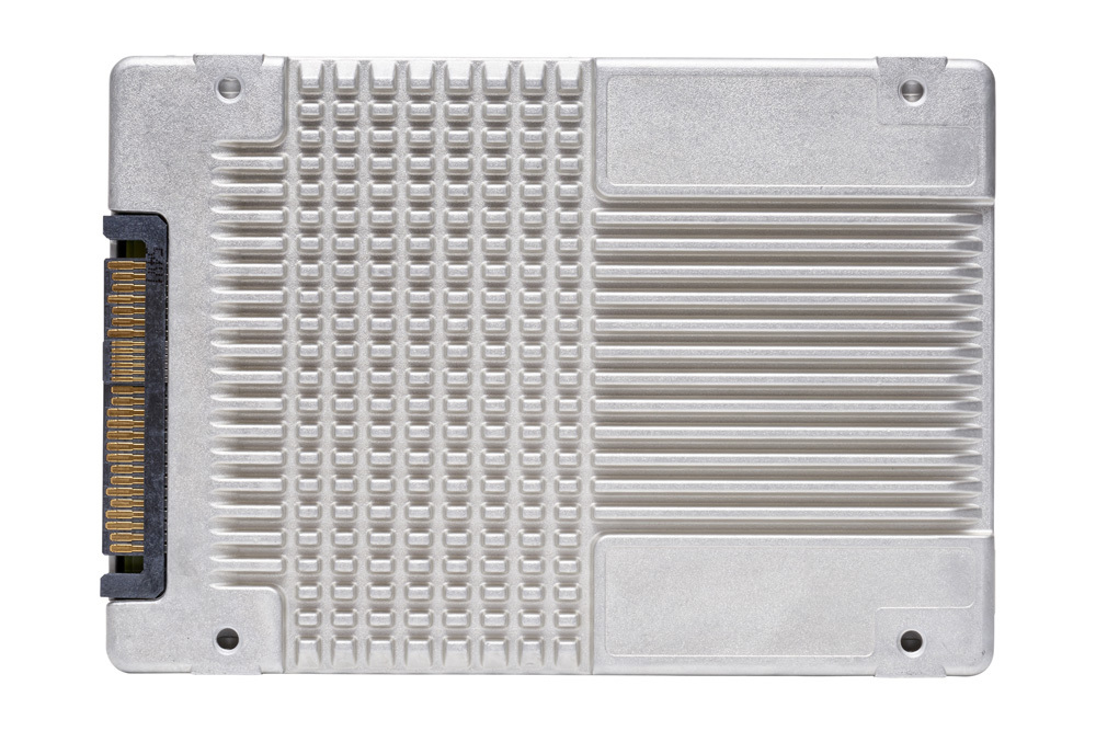 2TB Intel DC P4500 Series U.2 2.5in PCIe 3.1 x4 NVMe SSD thumbnail