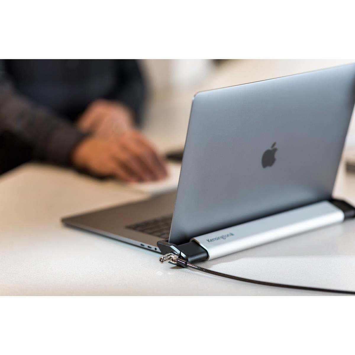 Laptop Locking Station 2.0 - MicroSaver 2.0 Keyed Lock - System security kit - 15.6