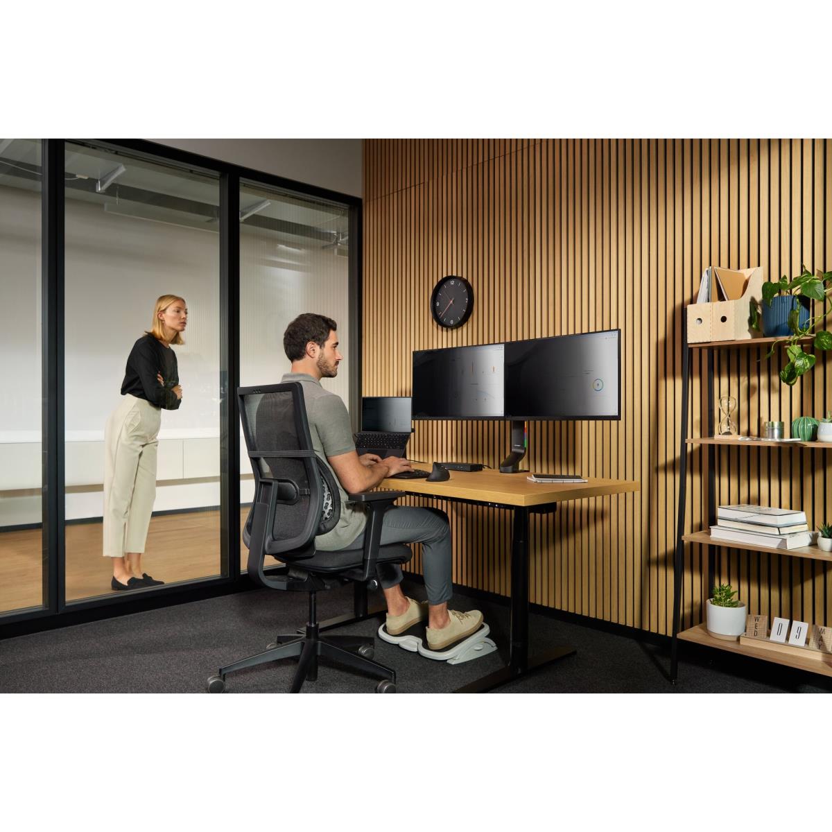 - Privacy Plg 27 Wide 16:9. thumbnail