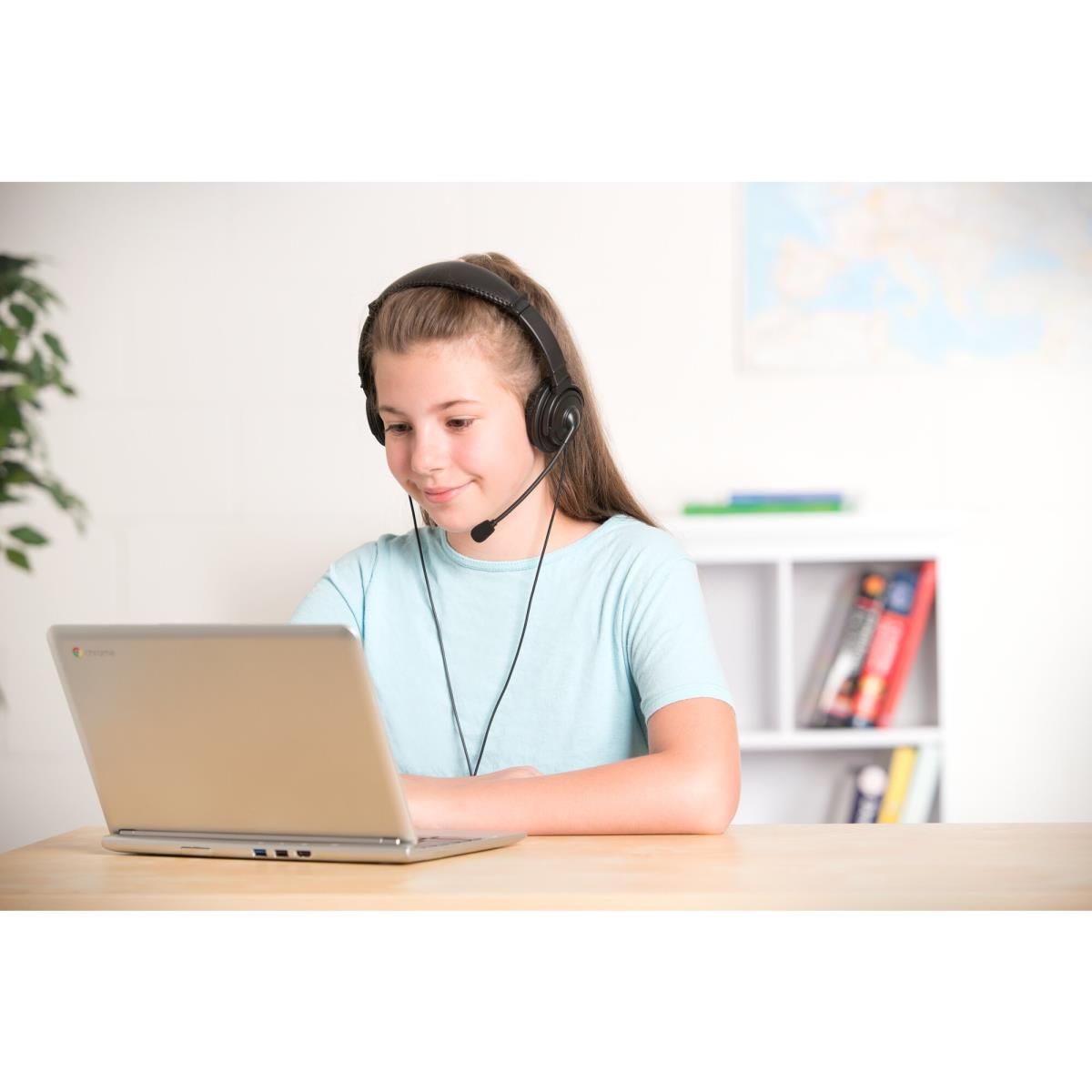 Classic USB-A Headset with Mic thumbnail