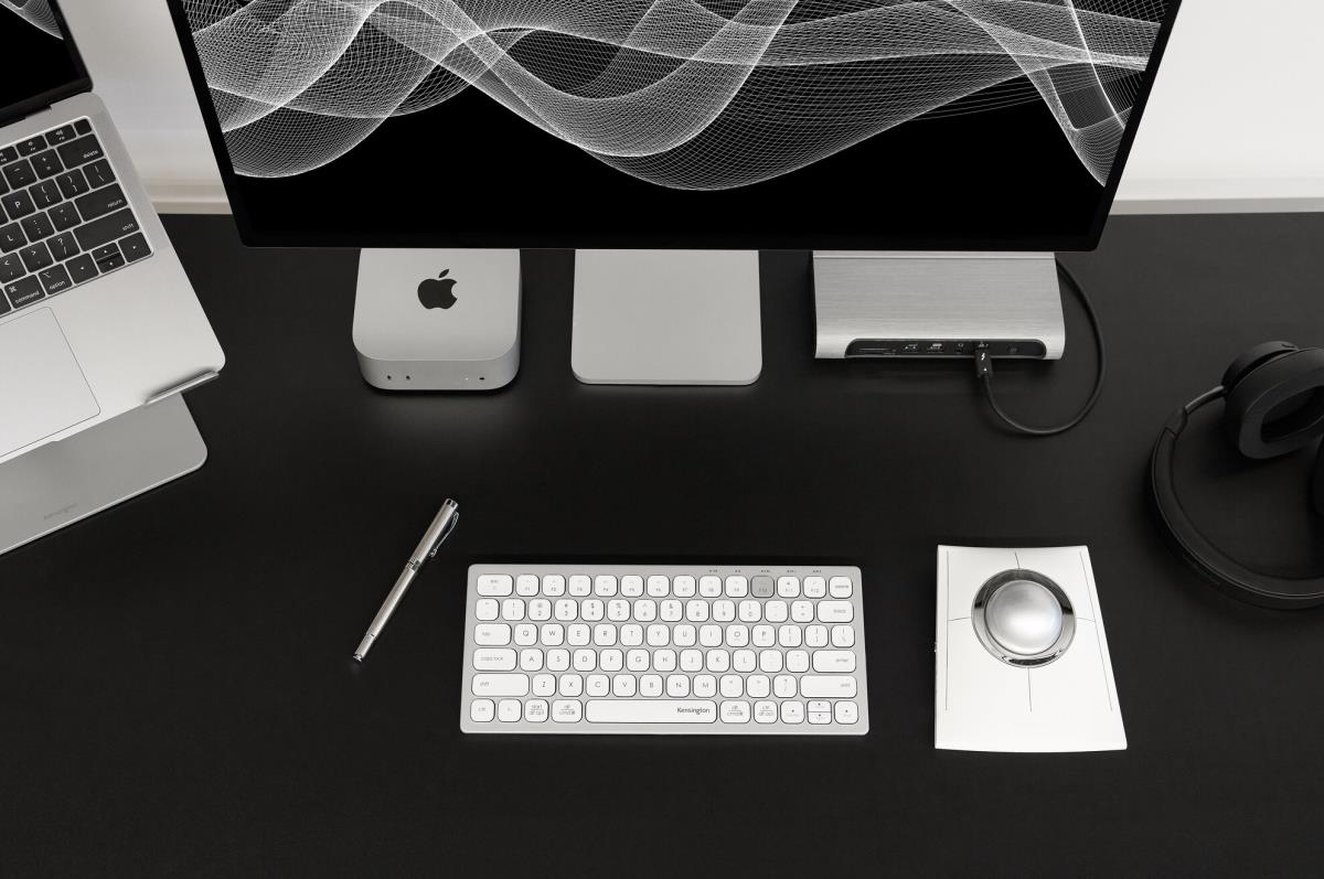 K: UNIVERSAL TABLETOP LAPTOP RISER thumbnail