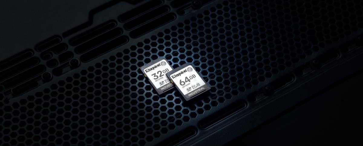 32GB SDHC INDUSTRIAL C10 thumbnail