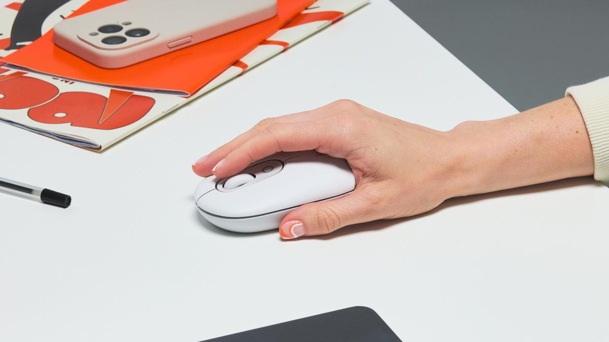 POP MOUSE WITH EMOJI - OFF WHITE thumbnail