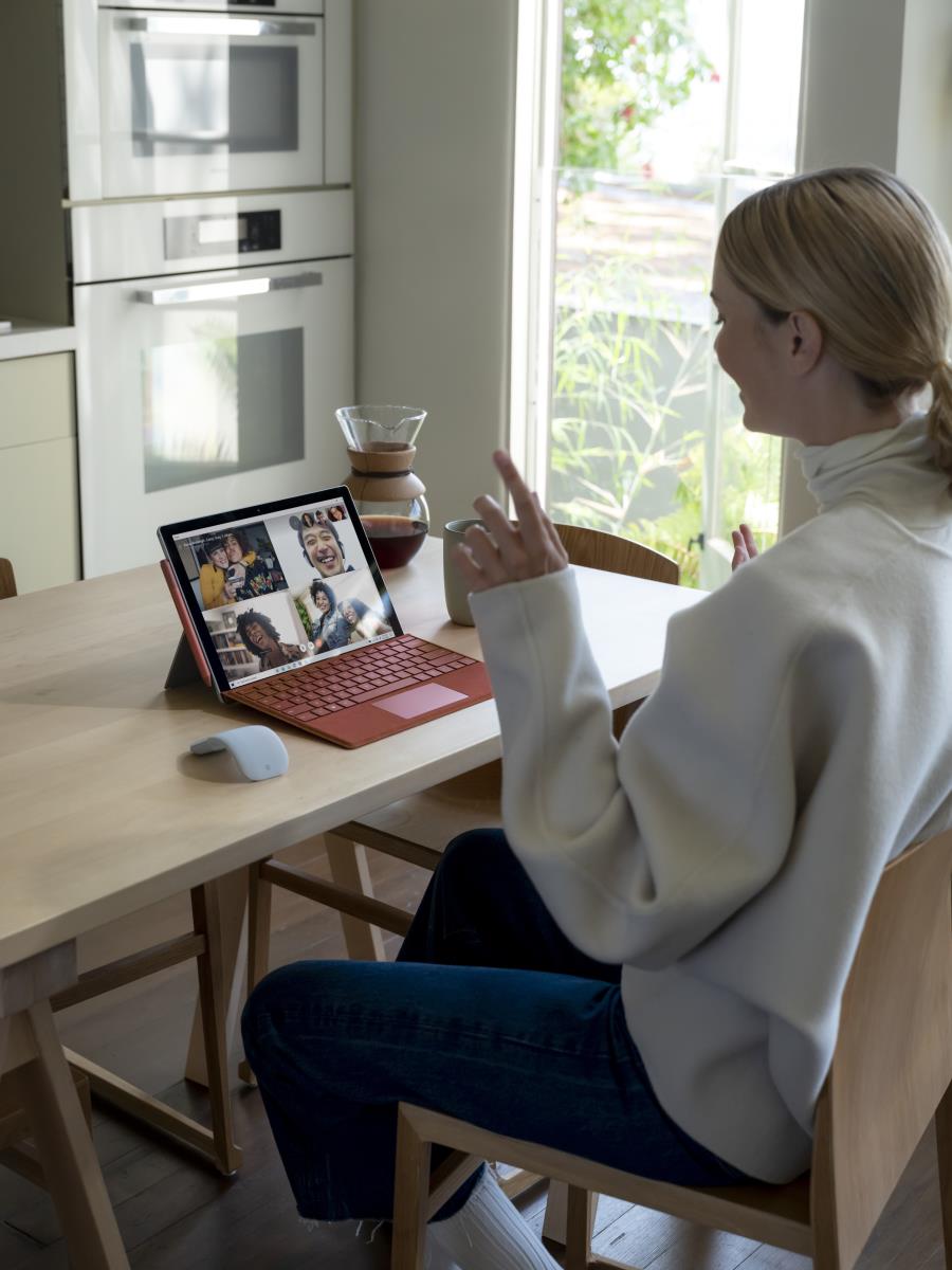 SURFACE ARC MOUSE BLUETOOTH thumbnail