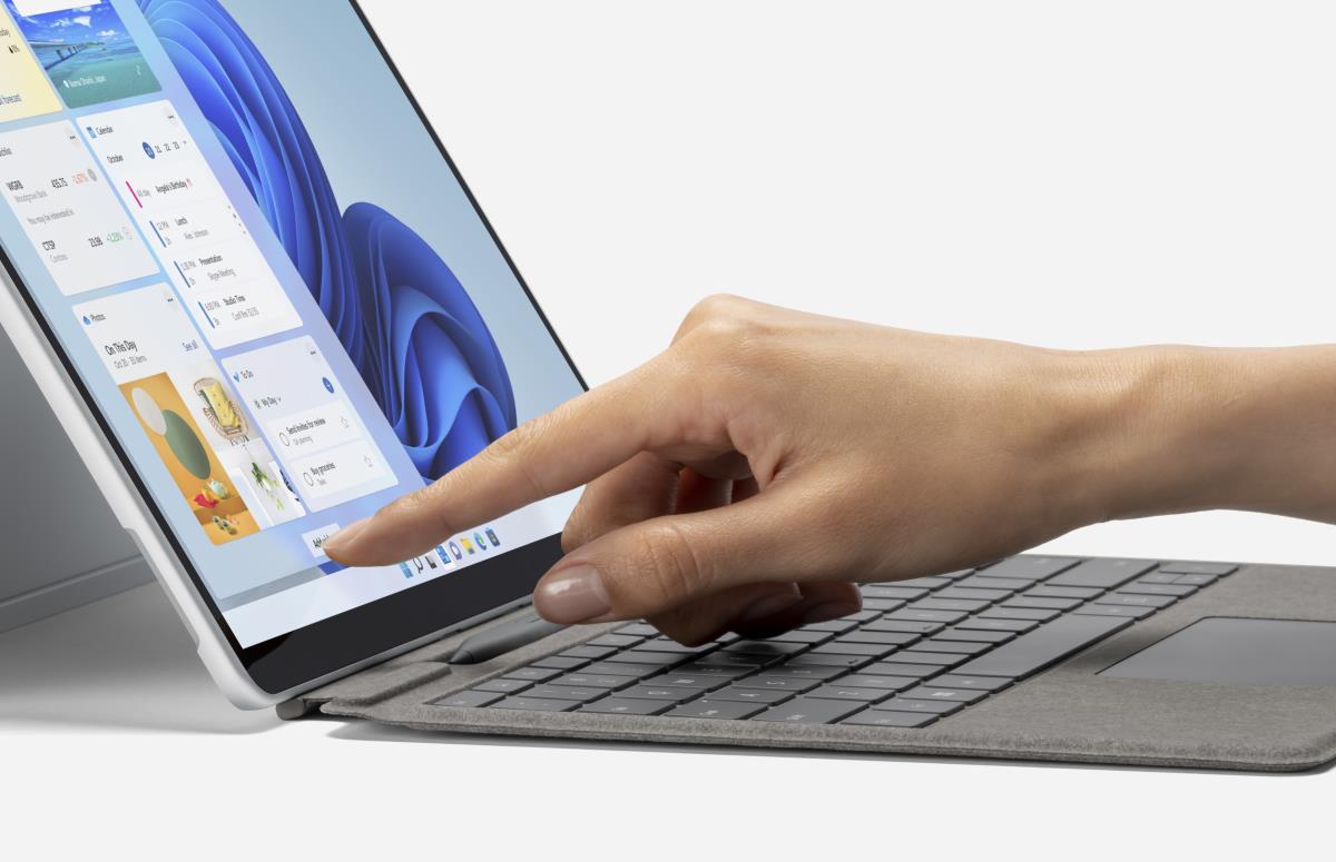 EU Product - Surface Pro Signature Type Cover - Touchpen - AZERTY thumbnail