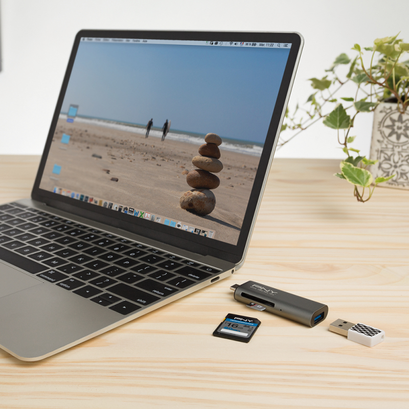 EU Product - PNY USB-C Card Reader / USB-A Adapter thumbnail