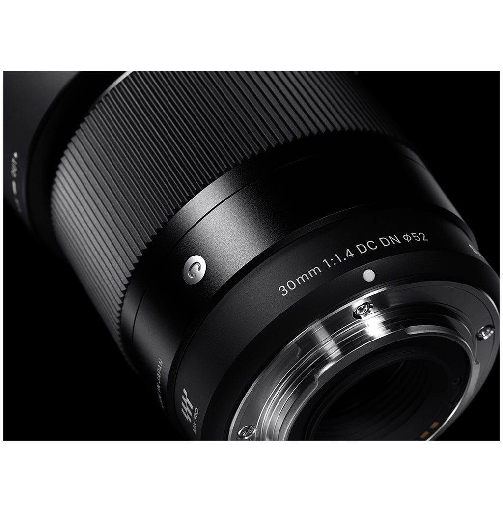 30mm f/1.4 DC DN C Lens - Canon RF Mount thumbnail