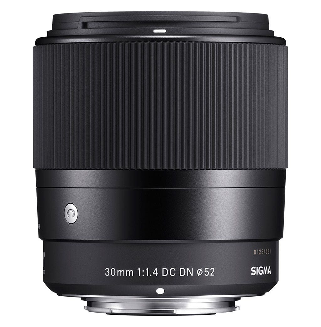 30mm f/1.4 DC DN C Lens - Canon RF Mount thumbnail