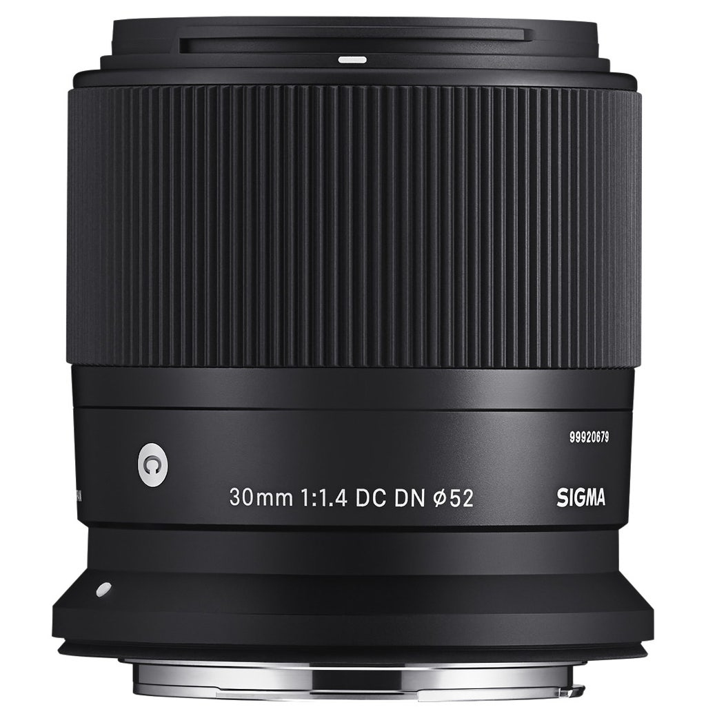30mm f/1.4 DC DN C Lens - Canon RF Mount thumbnail