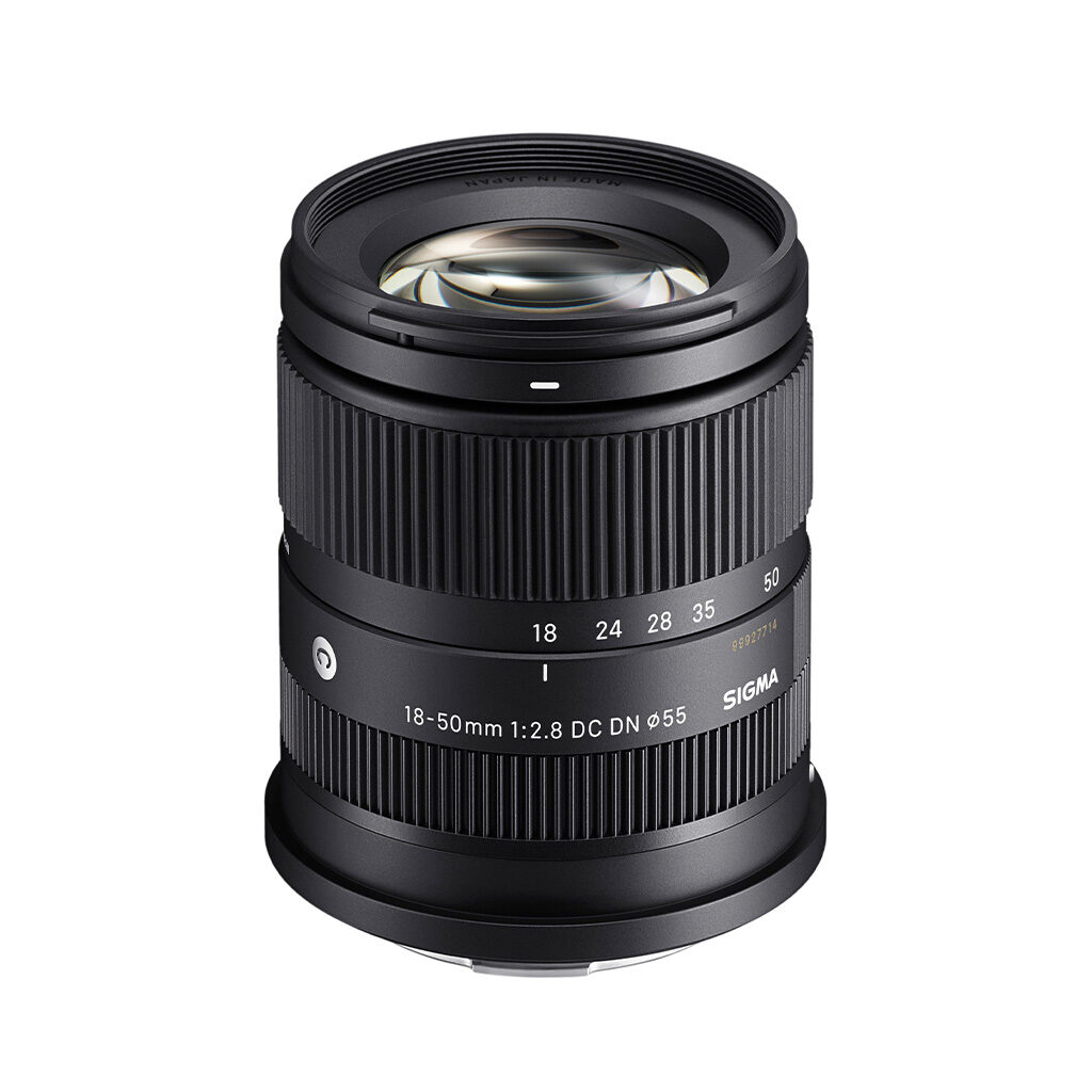 18-50mm f/2.8 DC DN C Lens - Fujifilm X Mount thumbnail