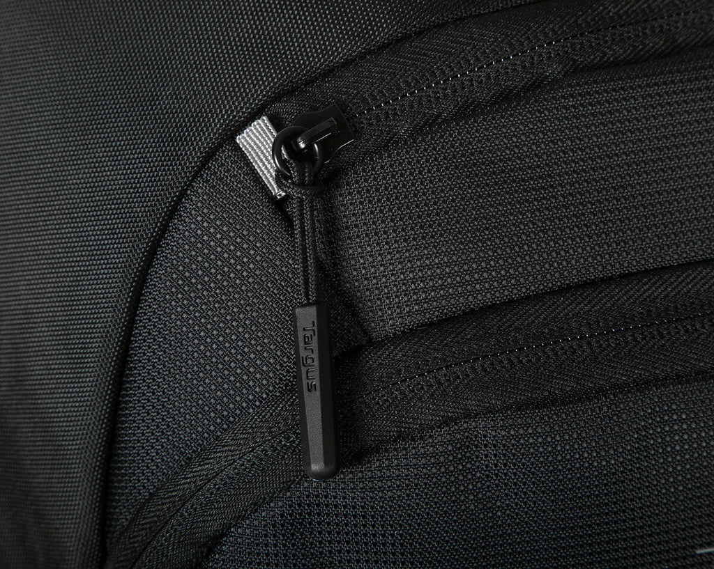 CLASSIC 16IN BACKPACK thumbnail