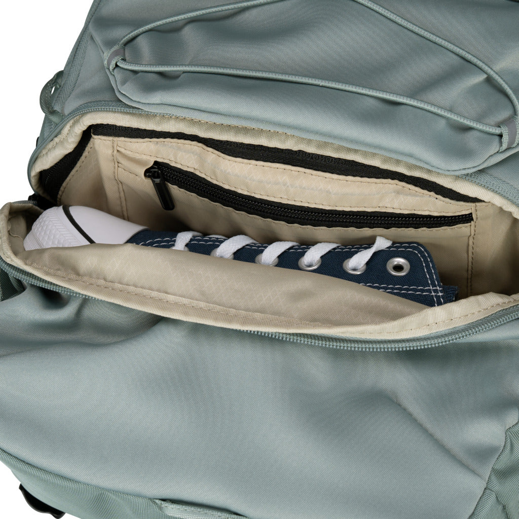 15-16IN WORK+PLAY FLEX BACKPACK thumbnail
