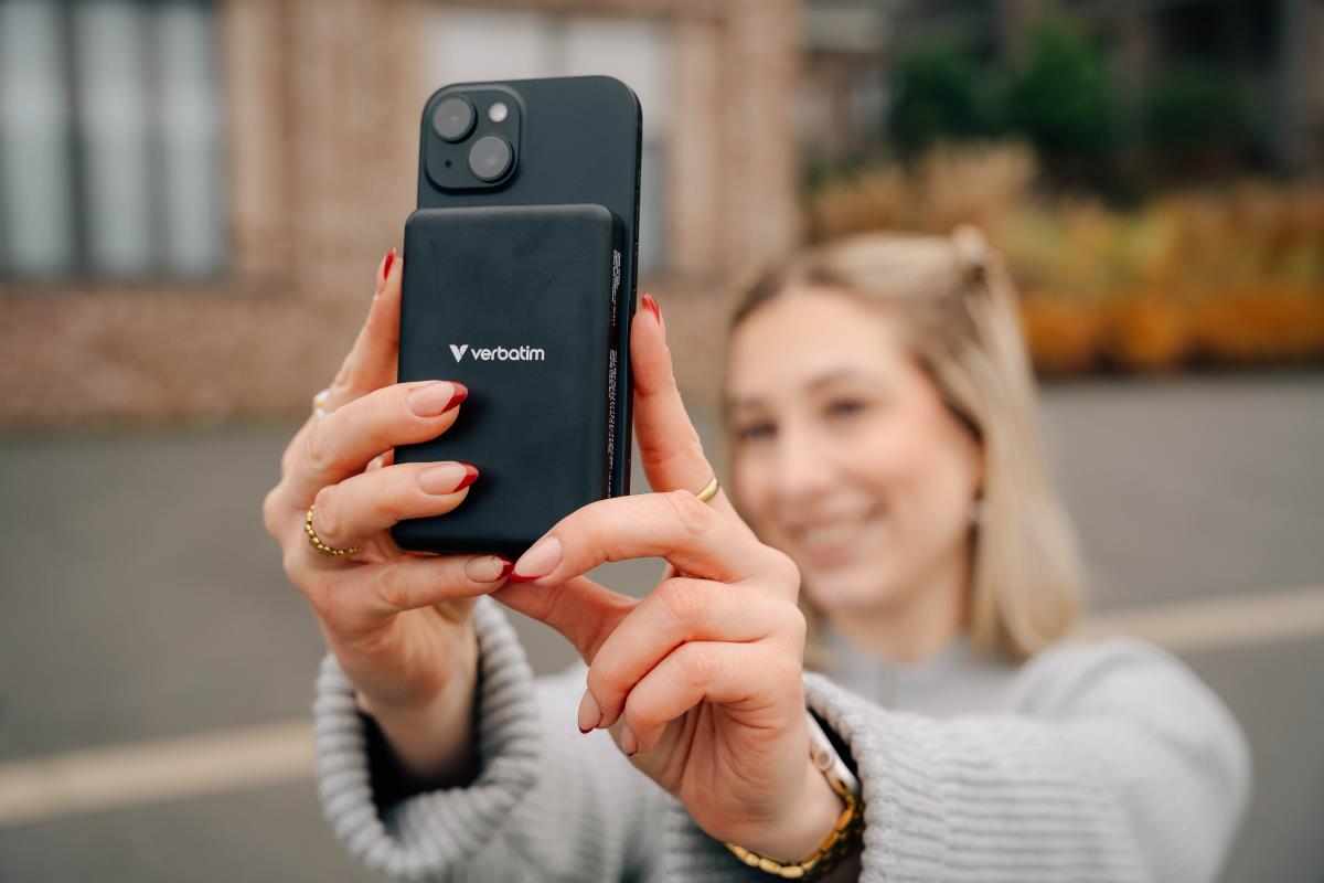 Charge Go Mag Wless 10000 Blk thumbnail