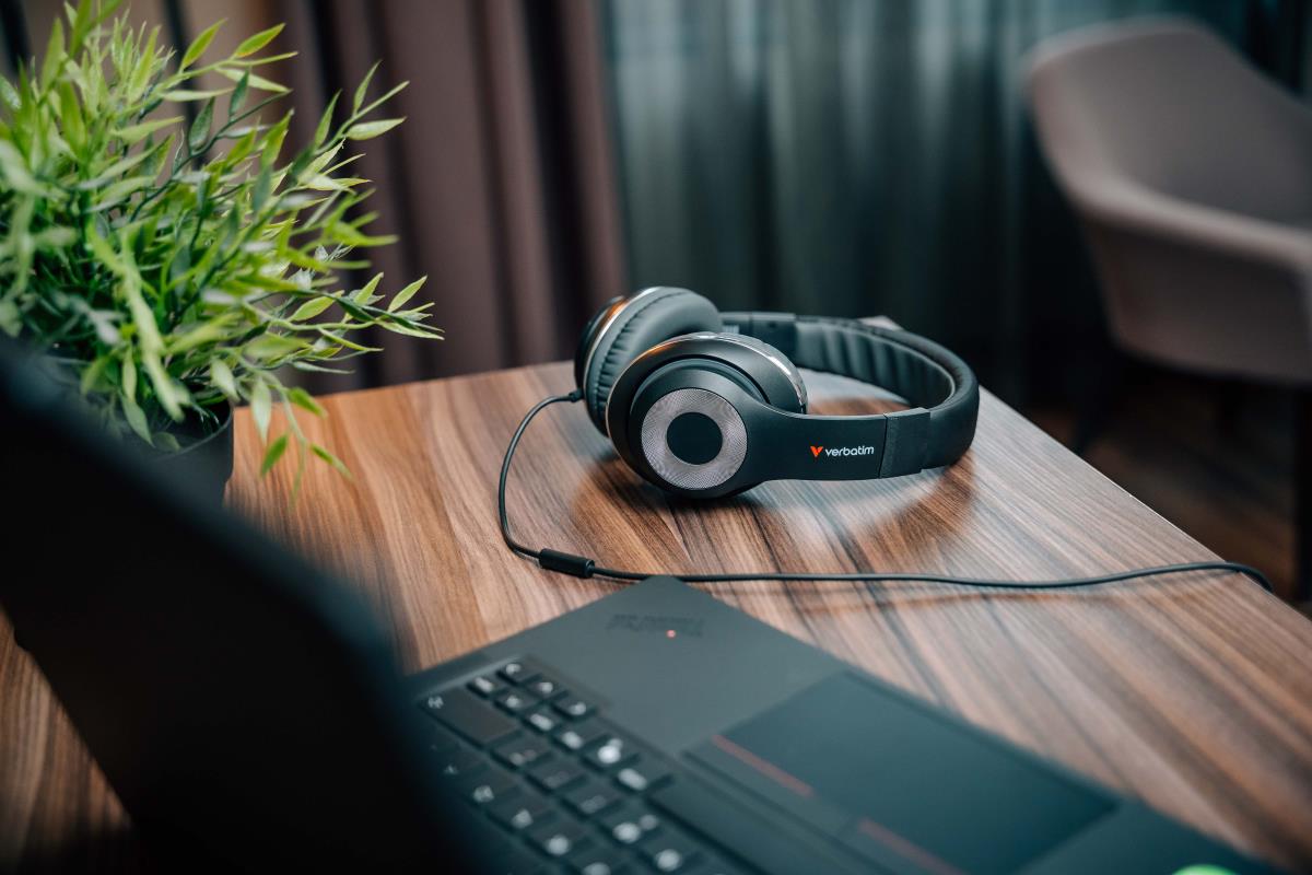 TruSound USB-C Over-Ear Headset With In-Line Microphone, Black thumbnail