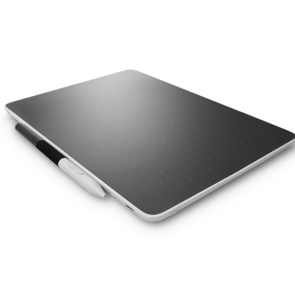 One pen tablet small  Bluetooth  CTC4110WLW1B thumbnail