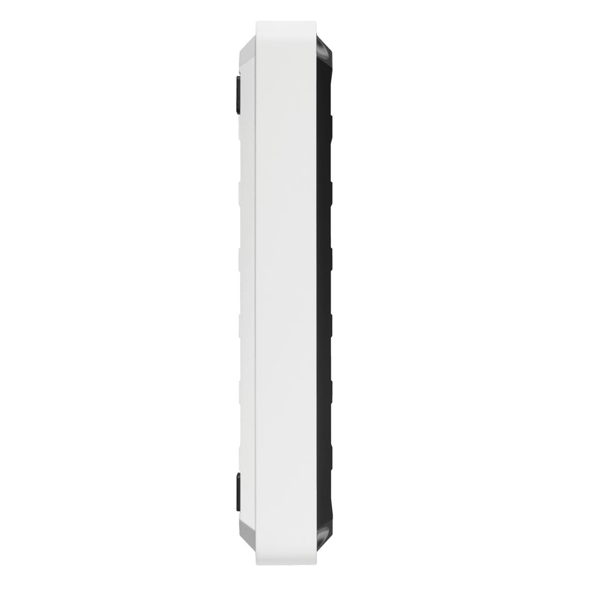 WD_BLACK P10 Game Drive for Xbox One WDBA6U0020BBK - Hard drive - 2 TB - external (portable) - USB 3.2 Gen 1 - black with white trim thumbnail