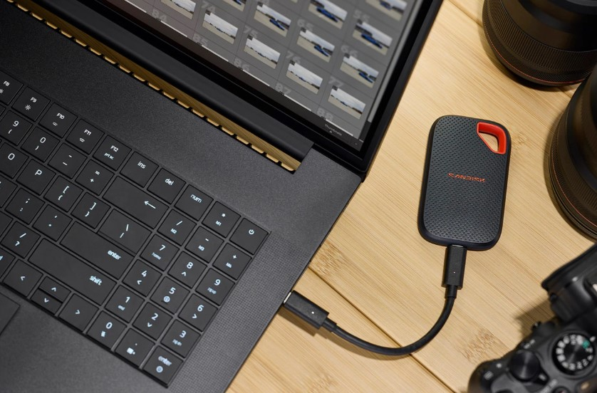 2TB Extreme Portable SSD thumbnail