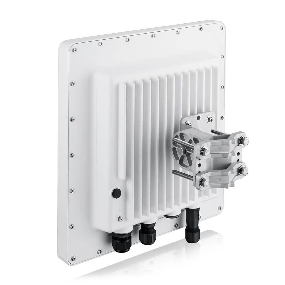 EU Product - WBE665S Ruggedised BE22K 4x4x4 MU-MIMO Smart Antenna Triple Radio Incl 1 year Nebula - Access Point - 22 Gbps thumbnail