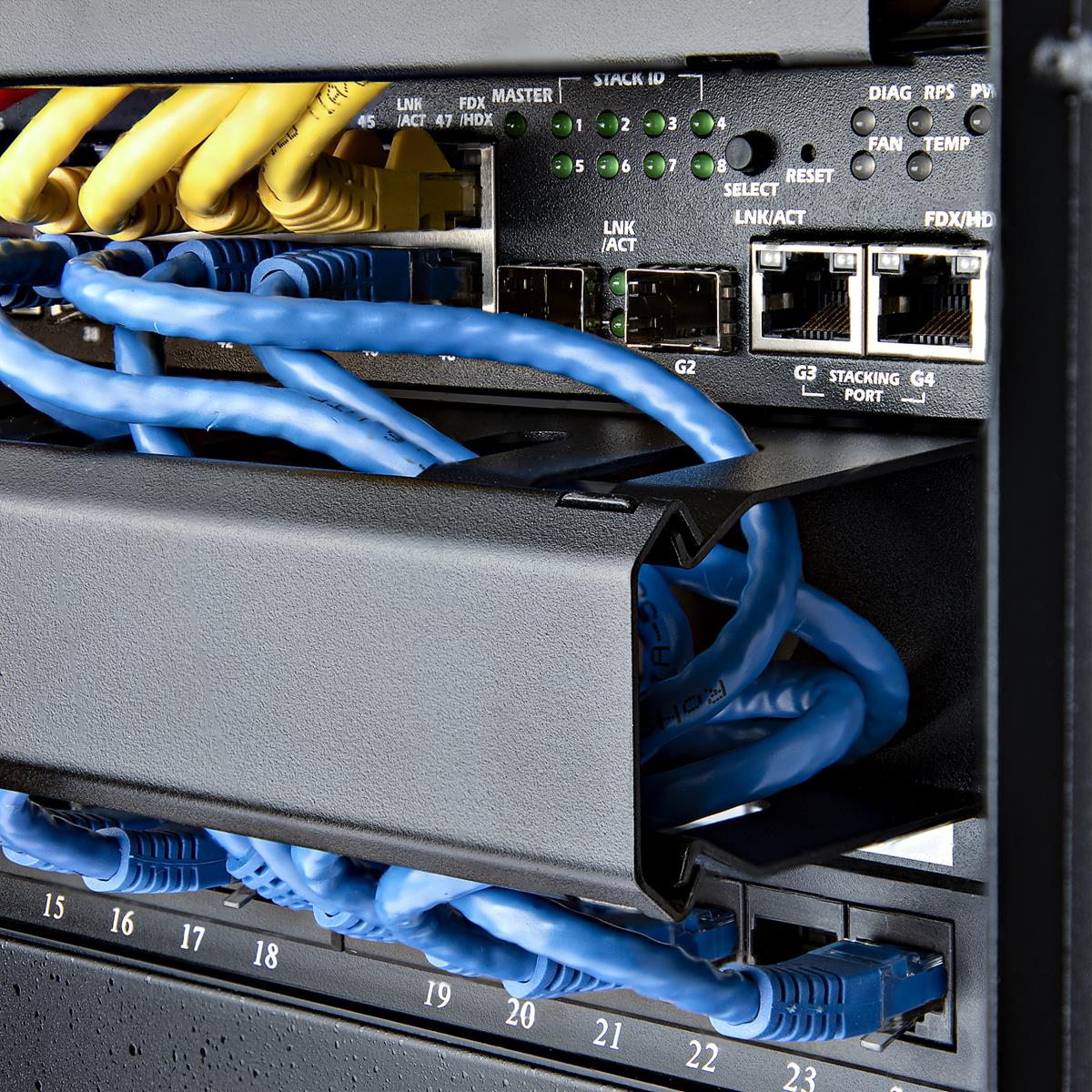 SERVER RACK CABLE MANAGEMENT thumbnail